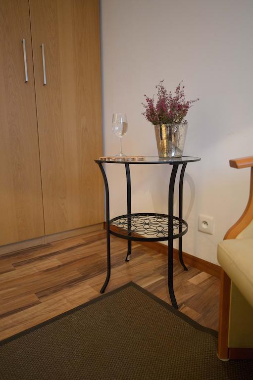 Apartamenty Karawela - Marina Primore Widok Na Morze Gdańsk Værelse billede