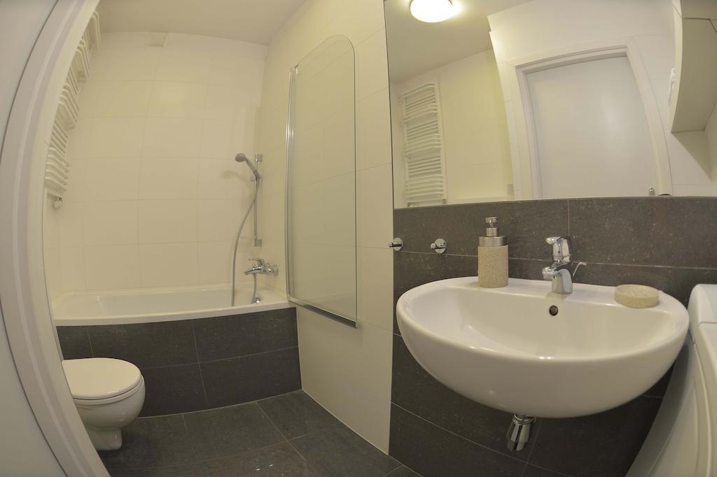 Apartamenty Karawela - Marina Primore Widok Na Morze Gdańsk Værelse billede